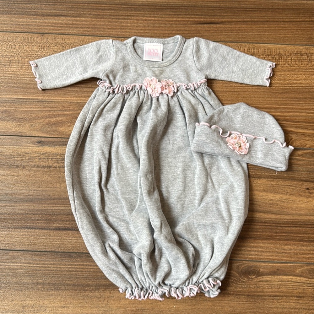 EUC Newborn dress/sleeper with matching hat grey with pink flower trim